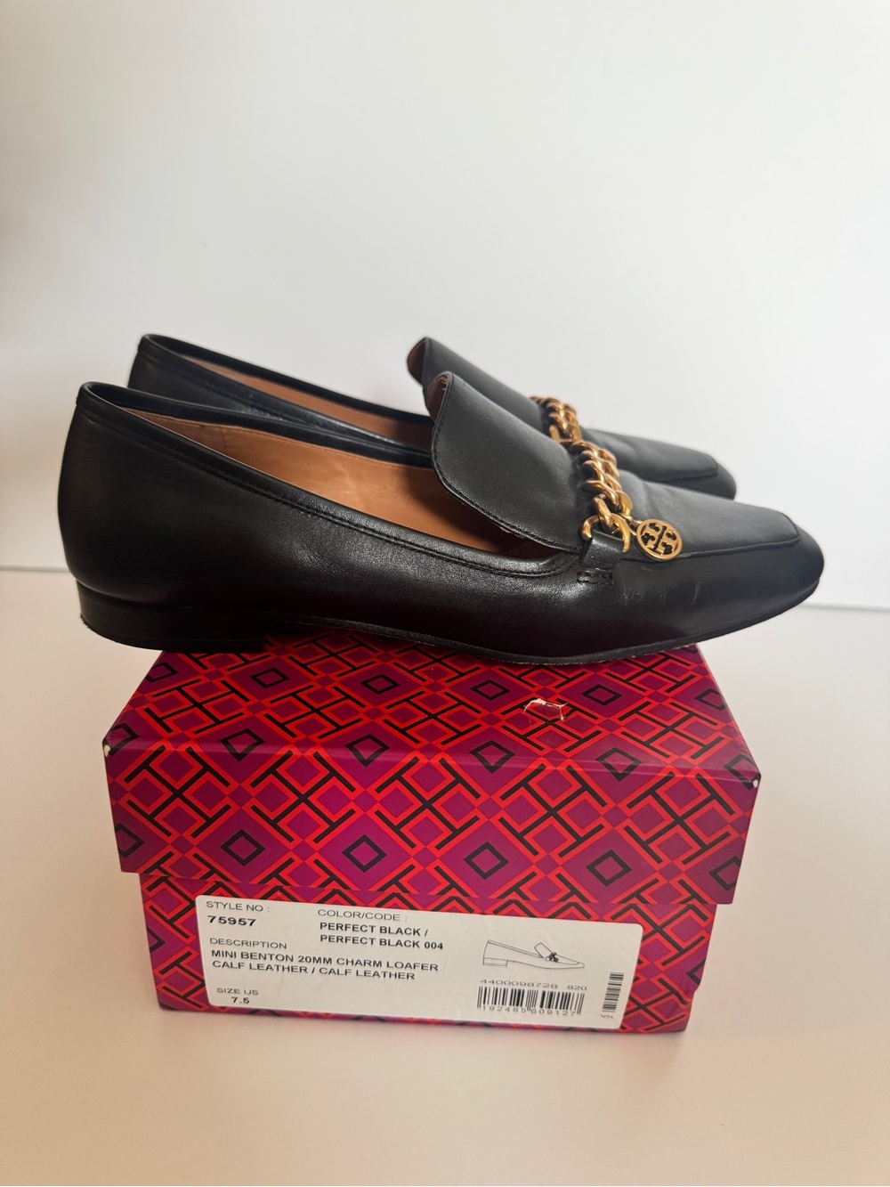 Tory Burch Black Leather Chain-Trim Loafers size 7.5